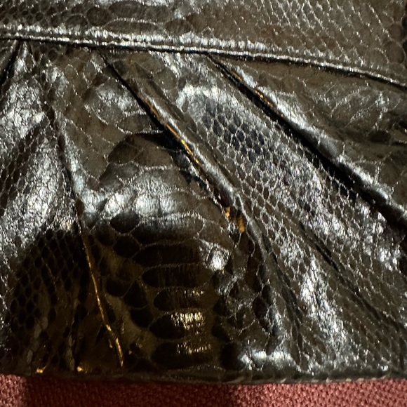 Bundle of 3 faux snakeskin clutches - Picture 3 of 10
